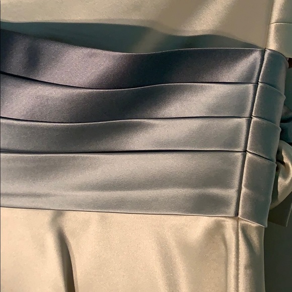 Banana Republic 100% heavy silk strapless dress - Picture 5 of 7